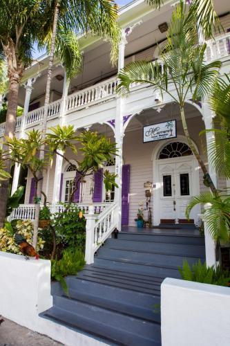 Marrero's Guest Mansion (adults Only)
