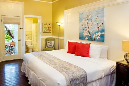 Marrero's Guest Mansion (adults Only) Hotel 3*